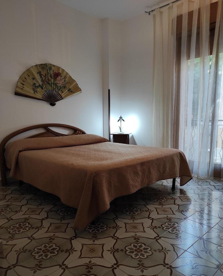 Ferienwohnung Casa Vacanza Di Maggio Cinisi Exterior foto